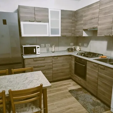 Queen Arena Concert Casalecchio Di Reno