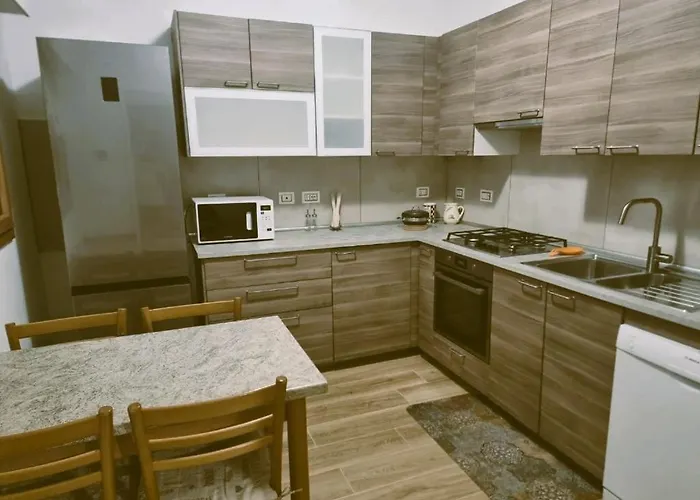 Queen Arena Concert Casalecchio Di Reno